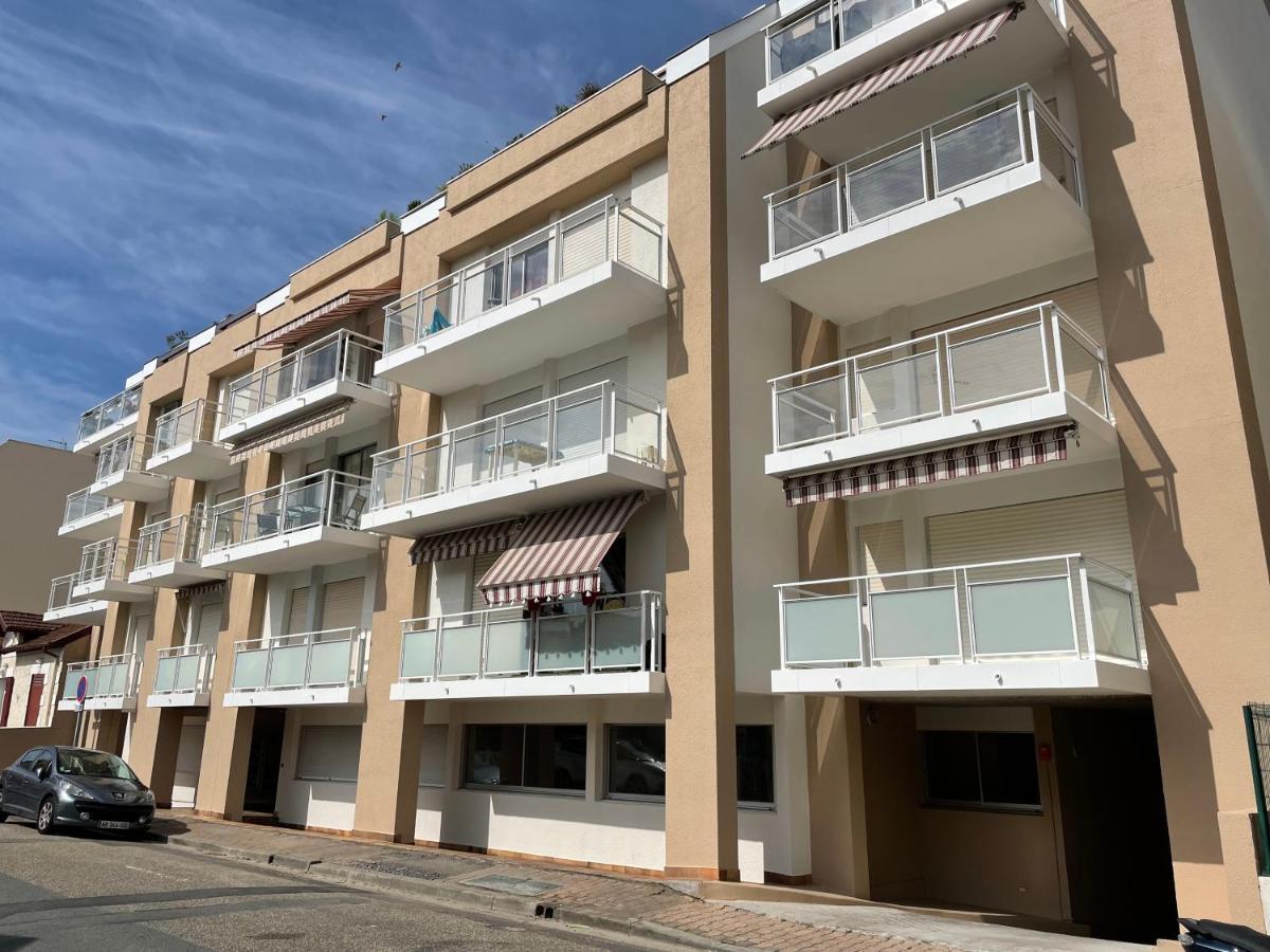 Studio En Centre Ville, Place De Parking Privee 阿卡雄 外观 照片